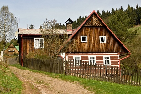 Skály